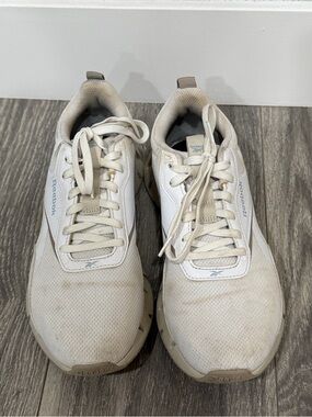 Reebok Women’s Sneakers 9.5